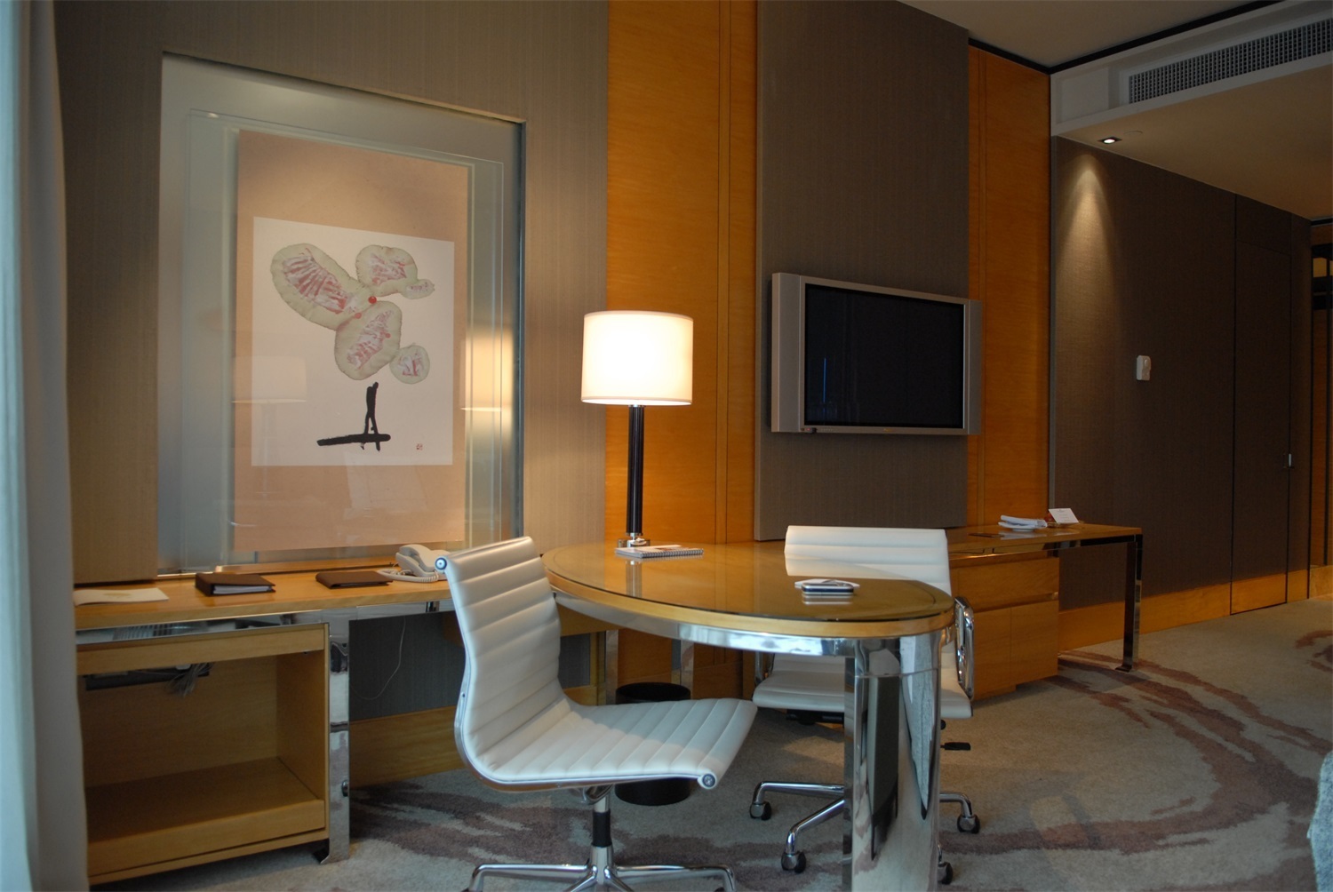 Four Seasons Hotel